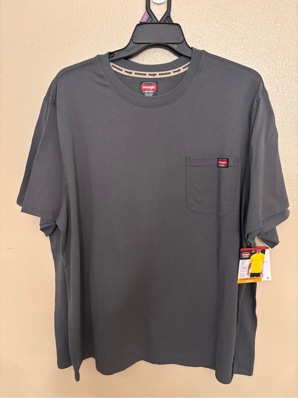 Wrangler Men's Short Sleeve Pocket T-Shirt — Charcoal